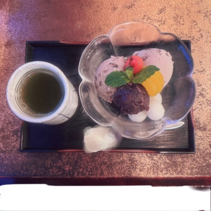 なで