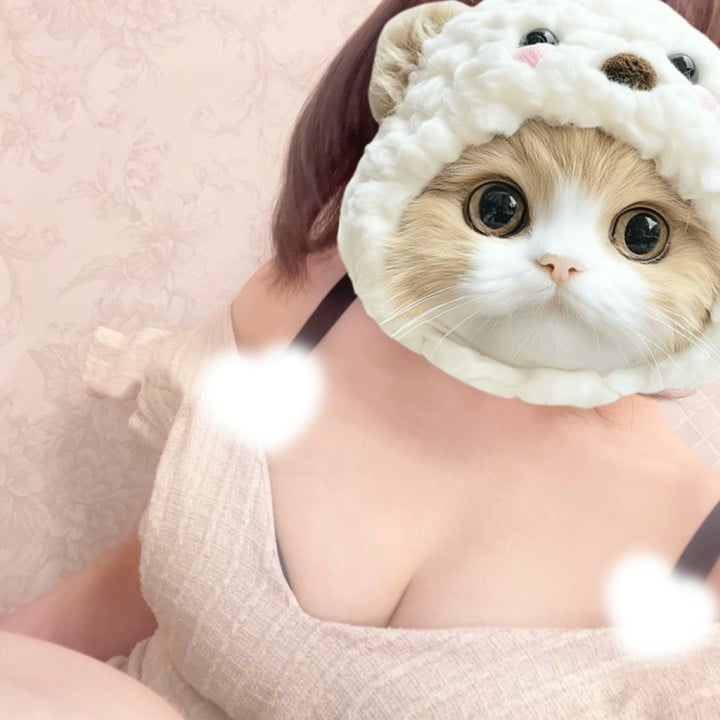 なで