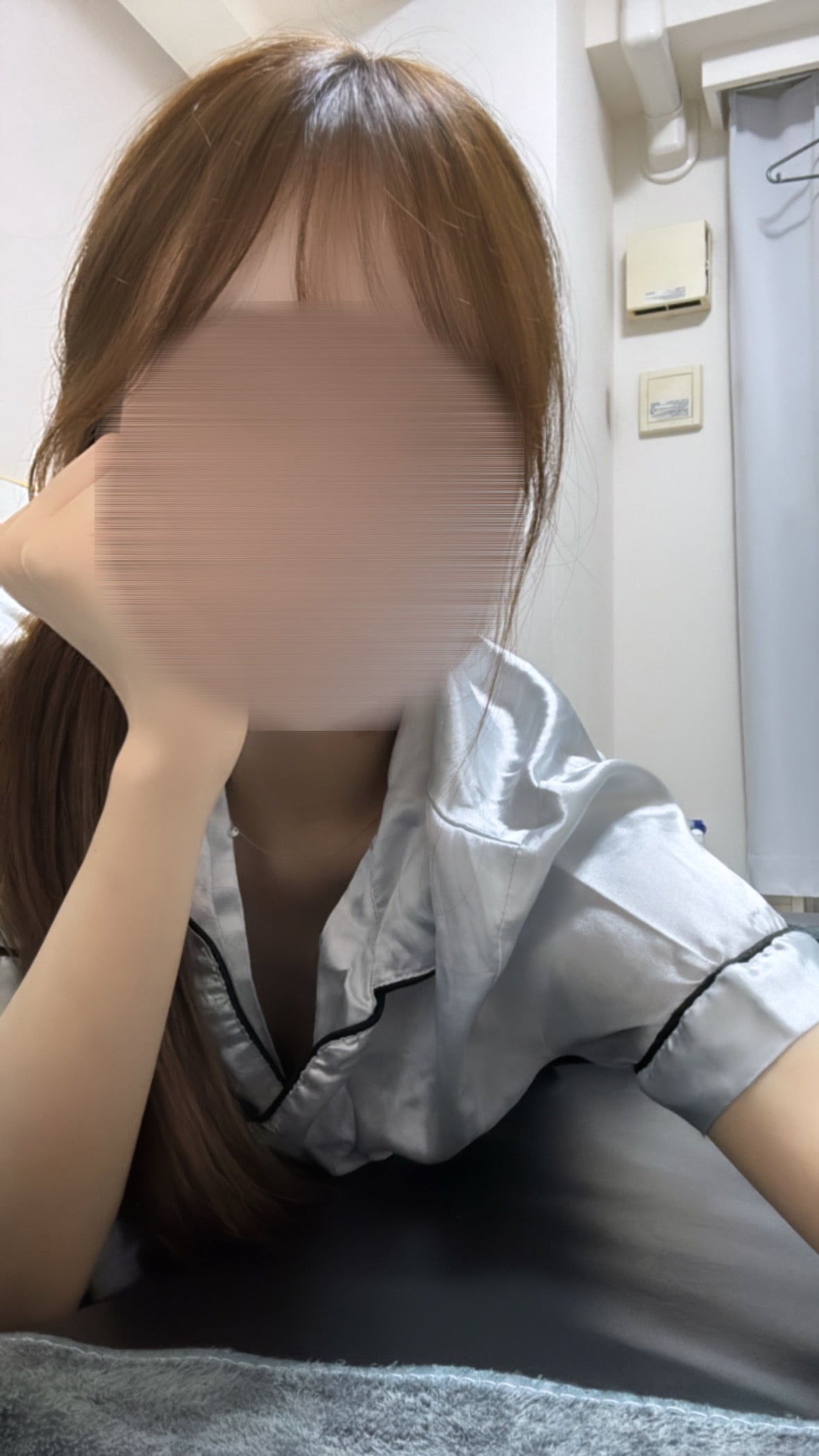 ろい