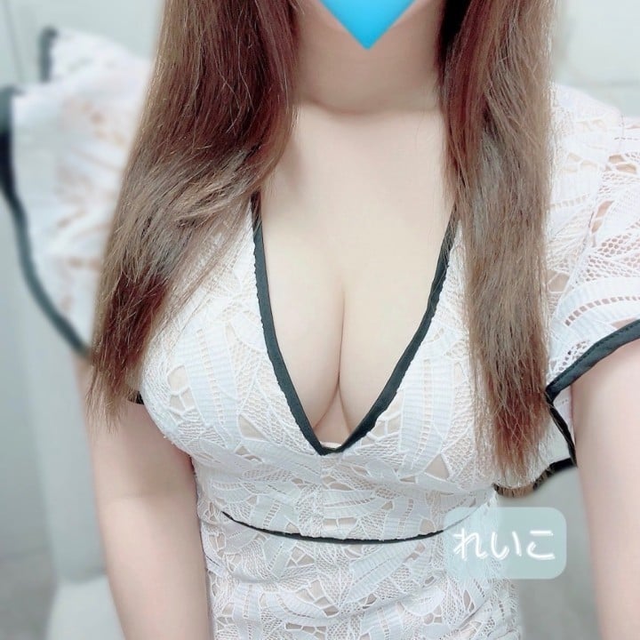 れいこ