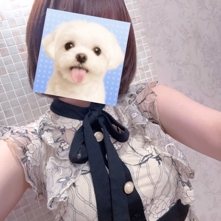 なで