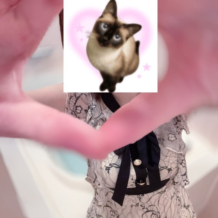 なで