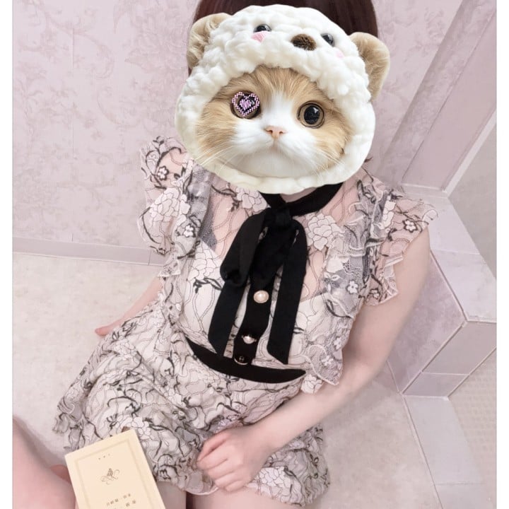 なで