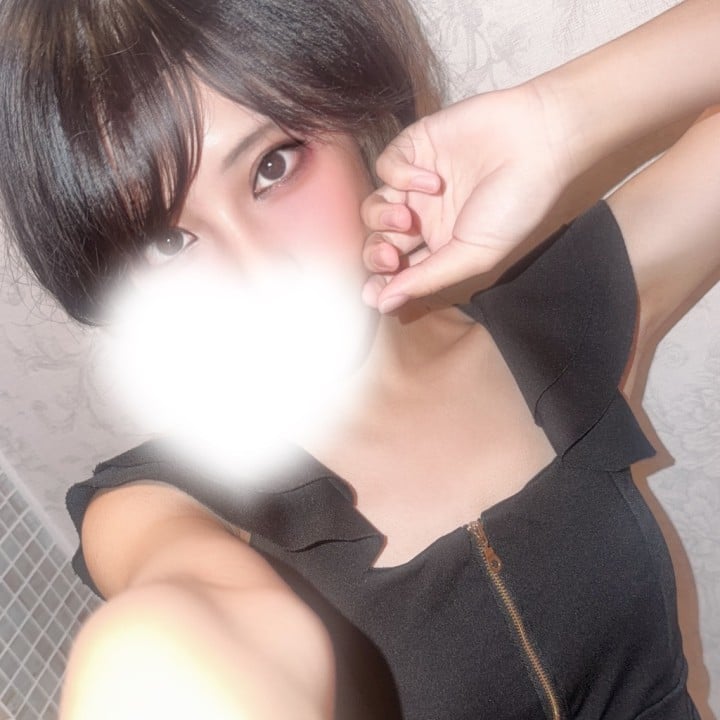 あみな